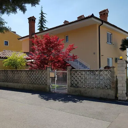 Bella Vista *